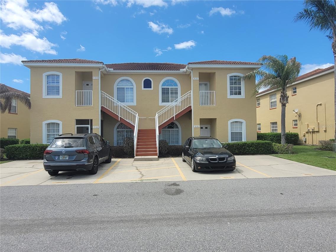 15201 Indian Creek Dr. #B, Kissimmee, FL 34759