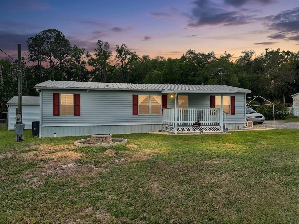 18400 SE 90th Ln., Ocklawaha, FL 32179