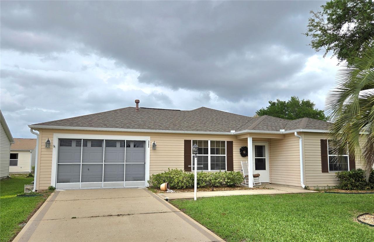 3283 Candlebrook St., The Villages, FL 32162