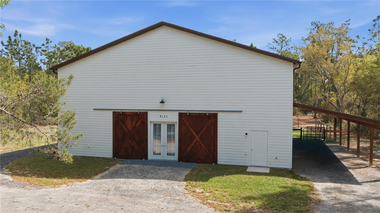 8121 County Road 243b, Wildwood, FL 34785