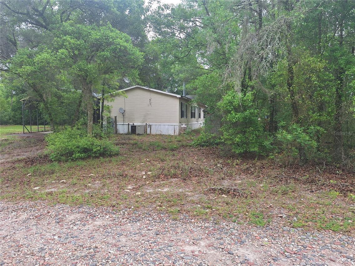 9561 SW 155th St., Dunnellon, FL 34432