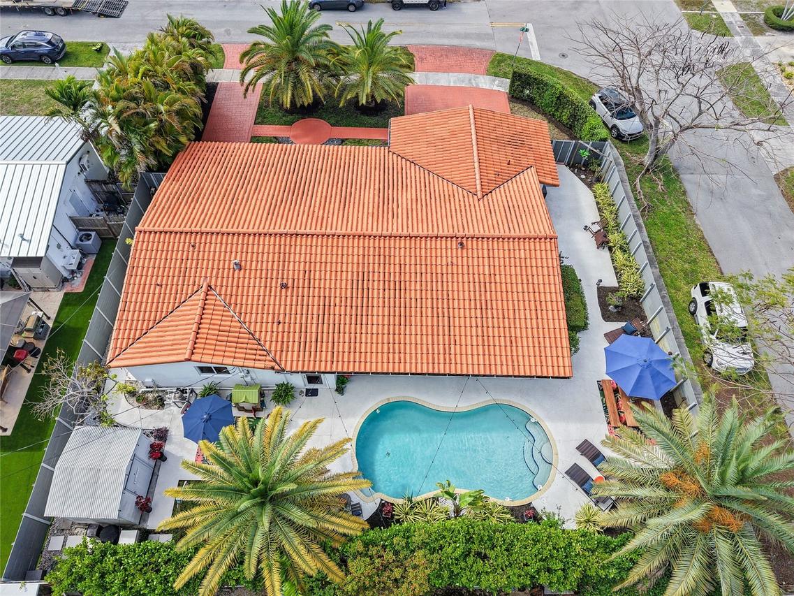 9451 SW 61st St., Miami, FL 33173