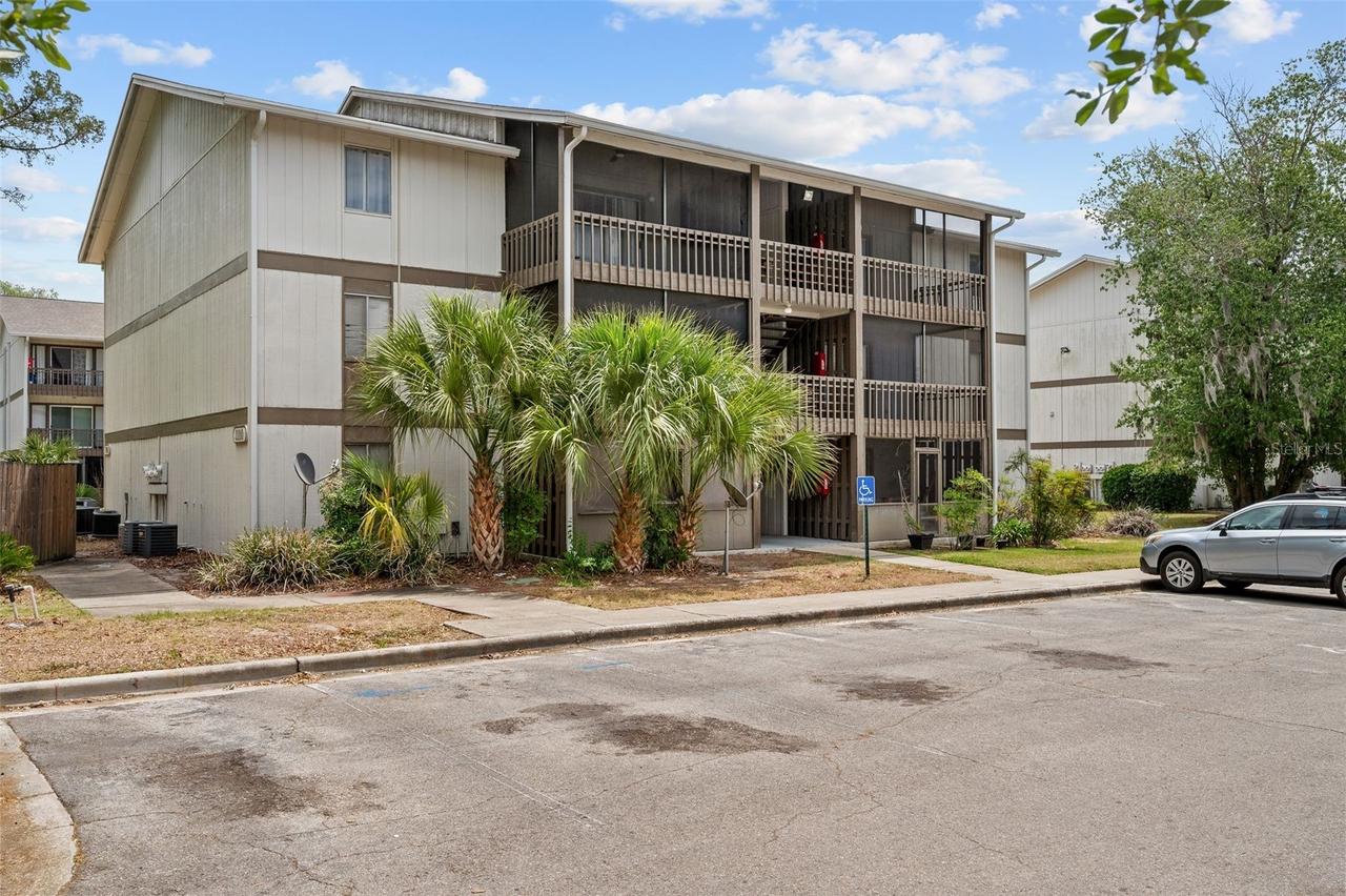 6519 W Newberry Rd. #1111, Gainesville, FL 32605