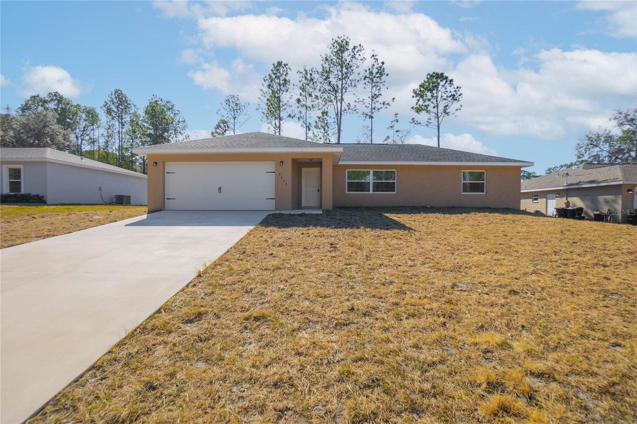 2438 W Vespero St., Citrus Springs, FL 34433