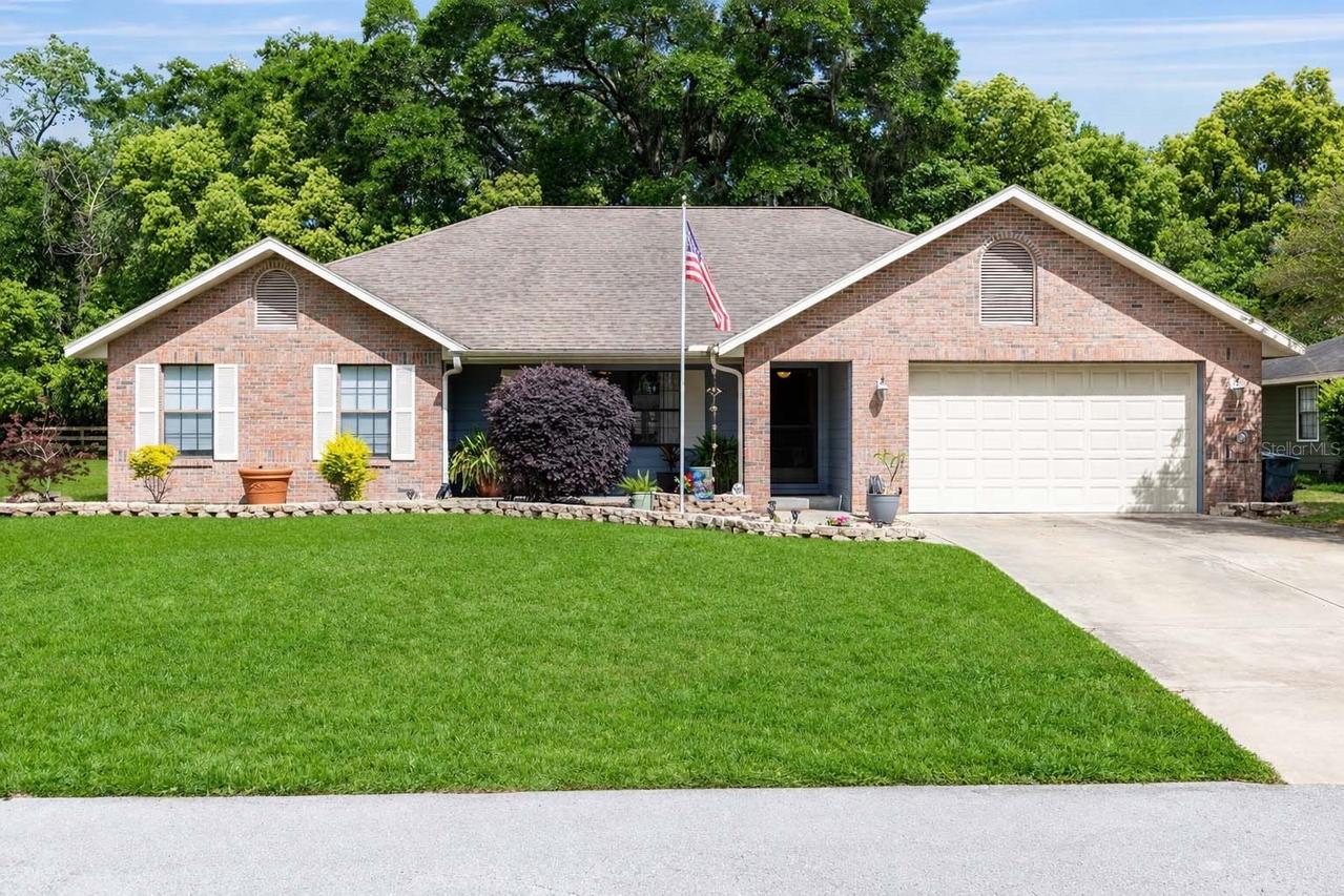 725 SE 56th Ave., Ocala, FL 34480