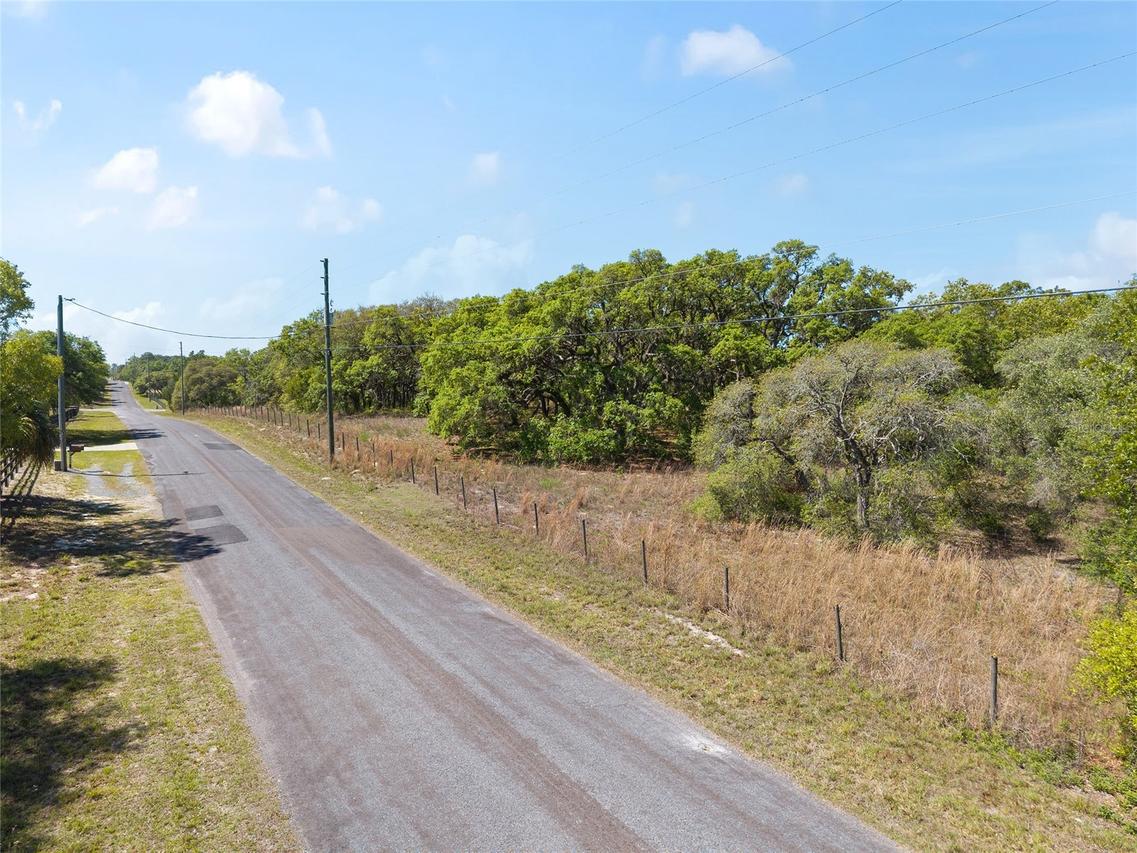 5439 W Oakhill St., Dunnellon, FL 34433