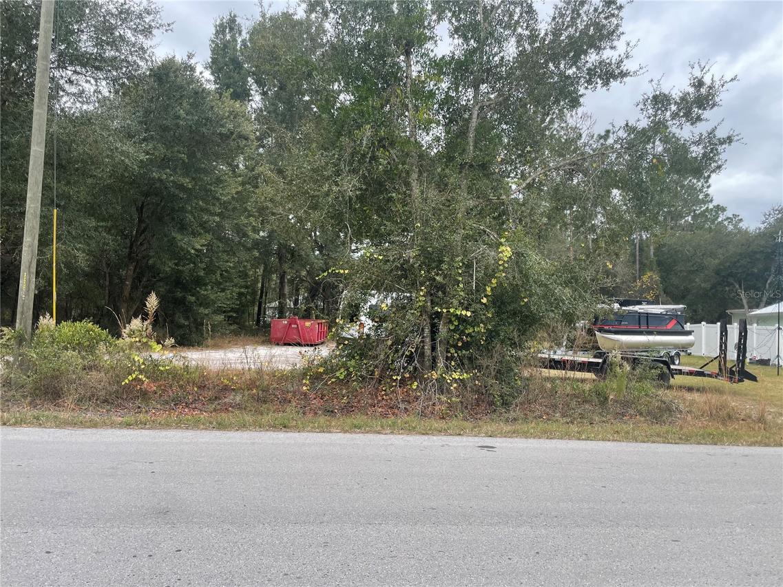 Locust Dr., Ocala, FL 34472