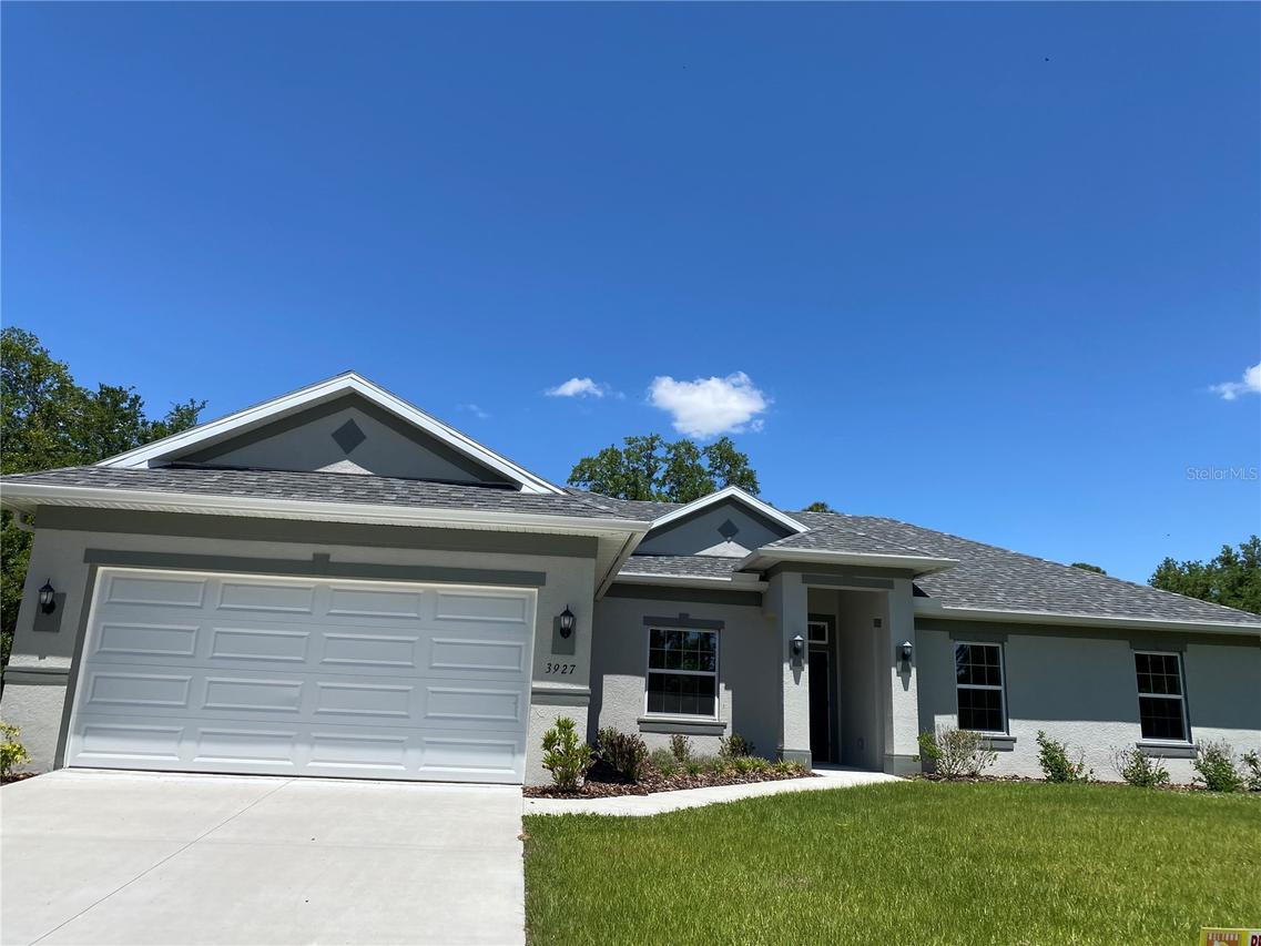 3927 Johnstown St., North Port, FL 34288
