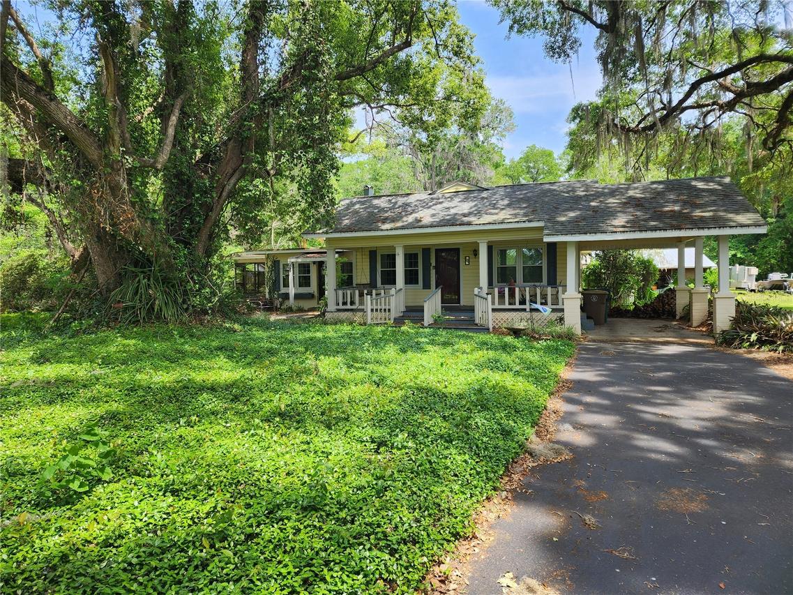 1427 NE 10th St., Ocala, FL 34470