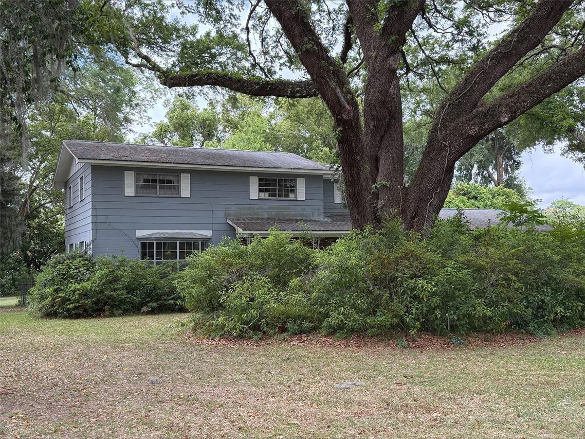 2242 SE 7th St., Ocala, FL 34471