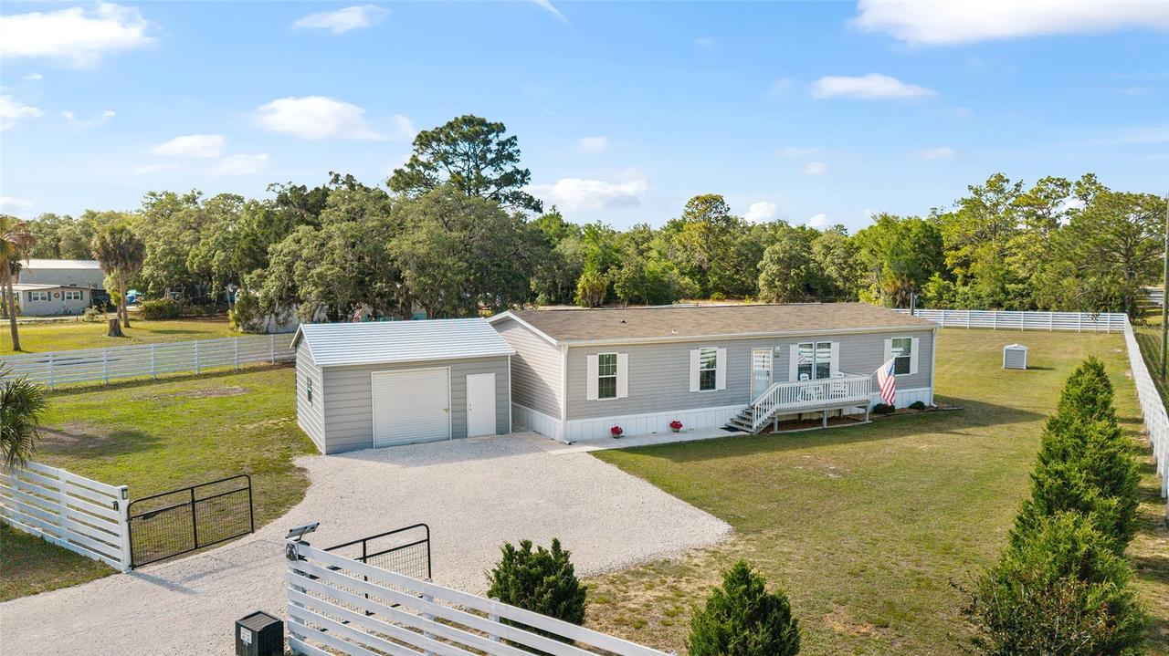 6791 W Holiday St., Homosassa, FL 34446