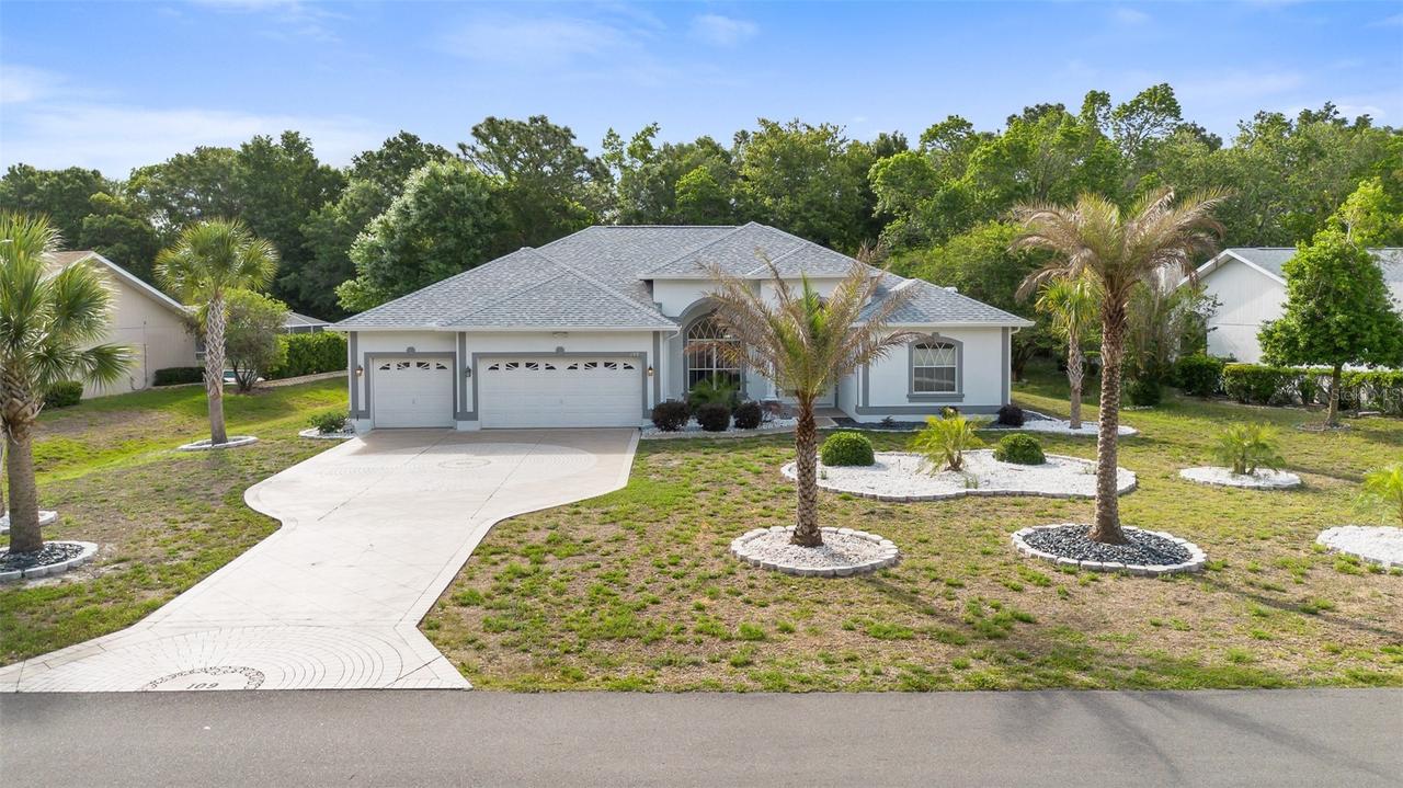 109 Douglas St., Homosassa, FL 34446