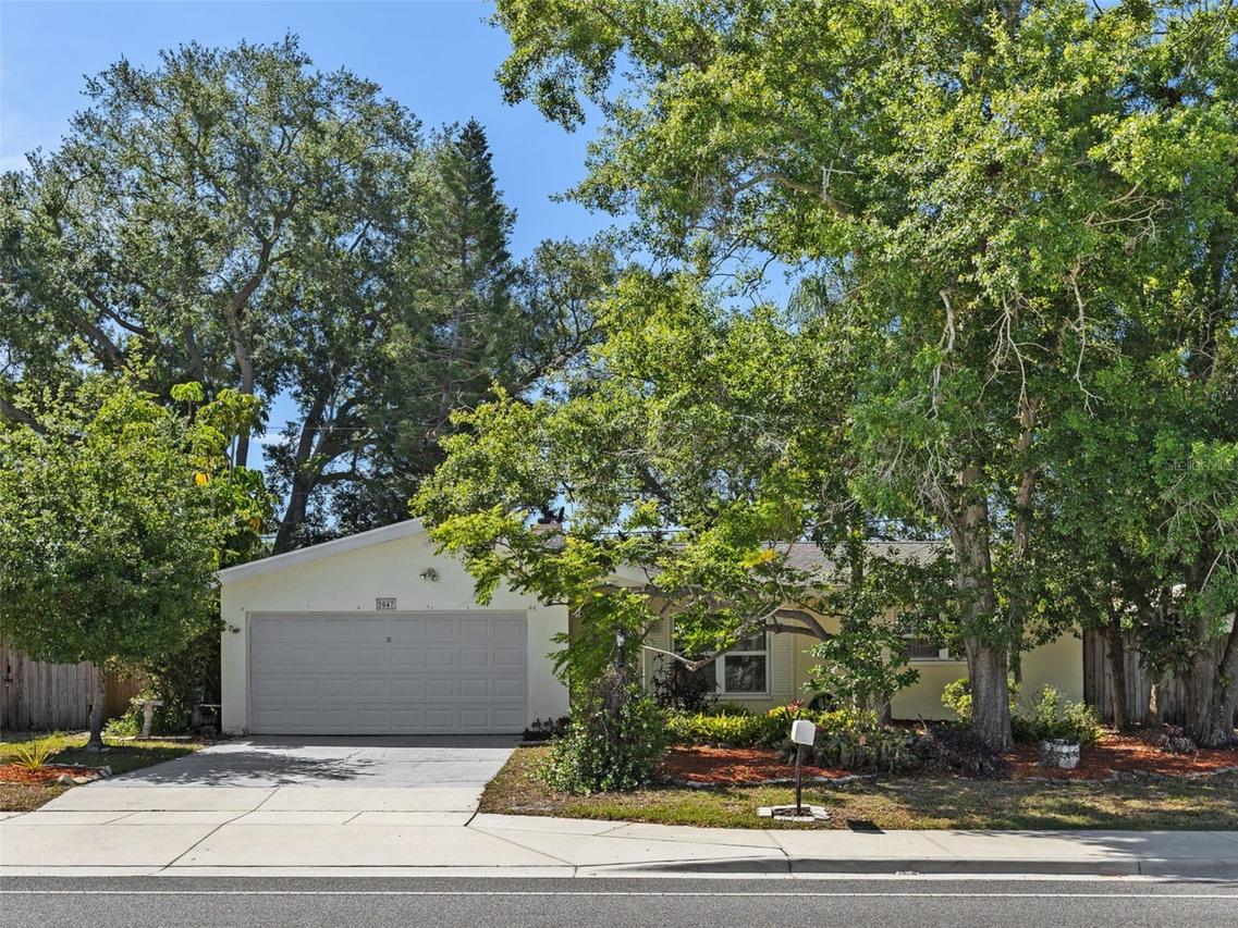 2047 Greenbriar Blvd., Clearwater, FL 33763