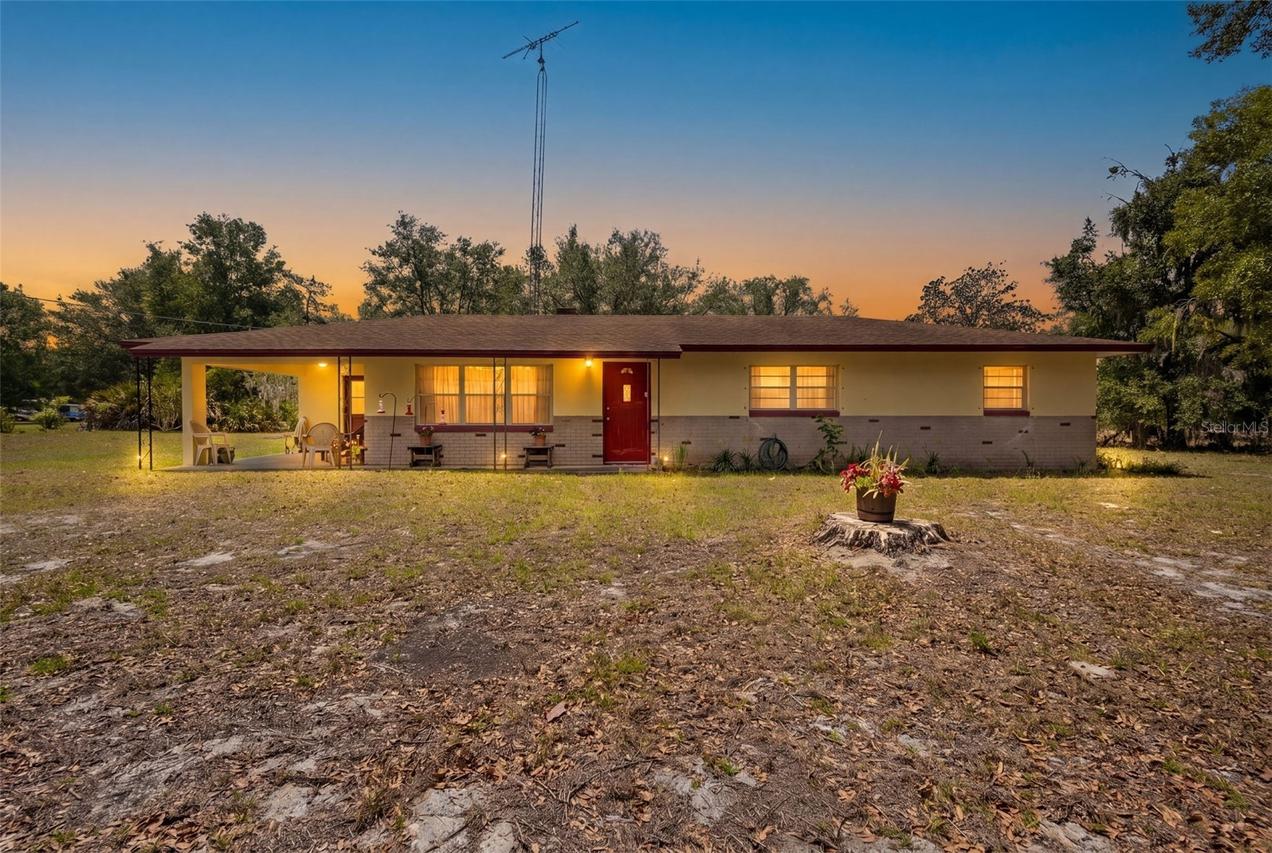 229 NW 93rd Ln., Branford, FL 32008