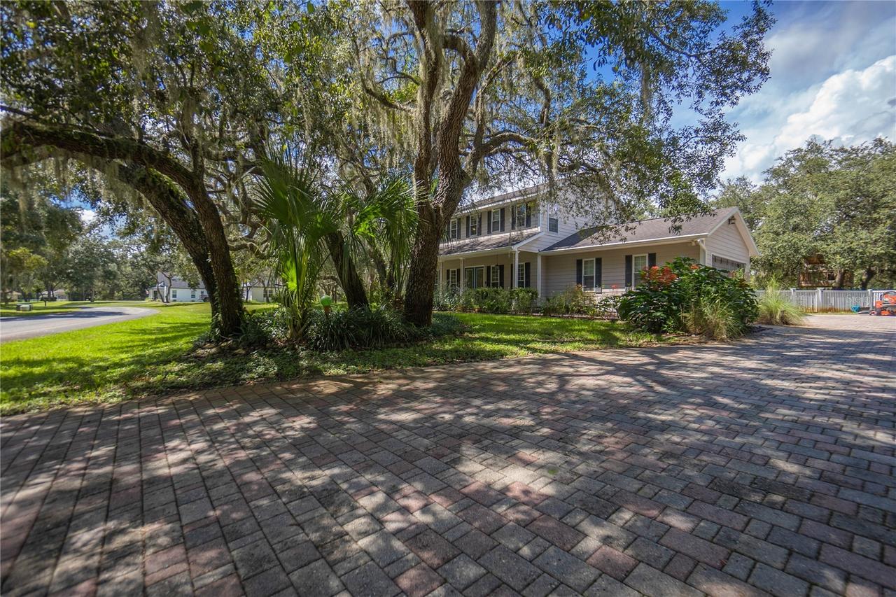 9709 E Baymeadows Dr., Inverness, FL 34450