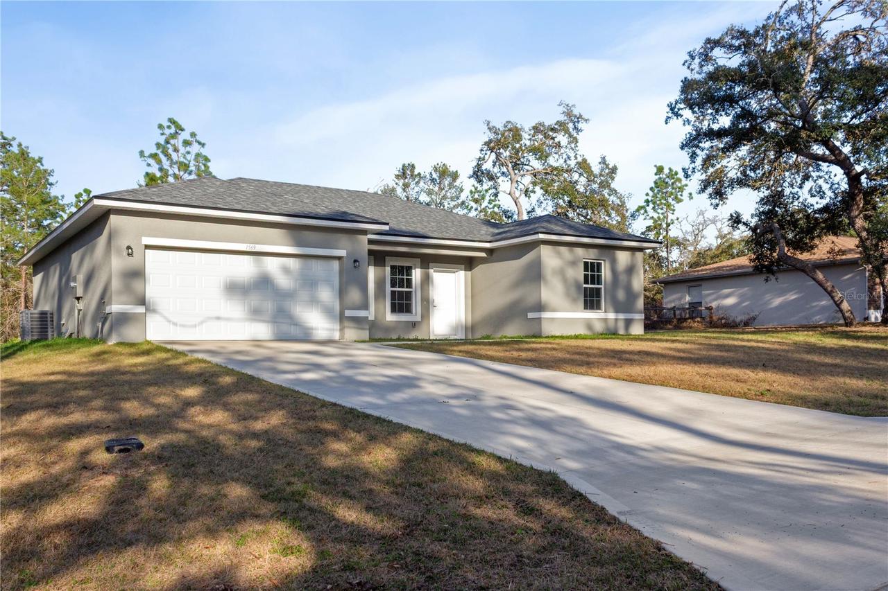 1569 W Mc Neal Dr., Citrus Springs, FL 34434