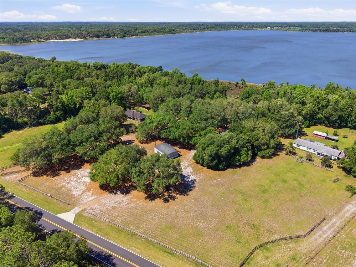 3980 SE 183rd Avenue Rd., Ocklawaha, FL 32179