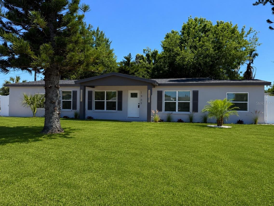 1908 51st Ave., Bradenton, FL 34207