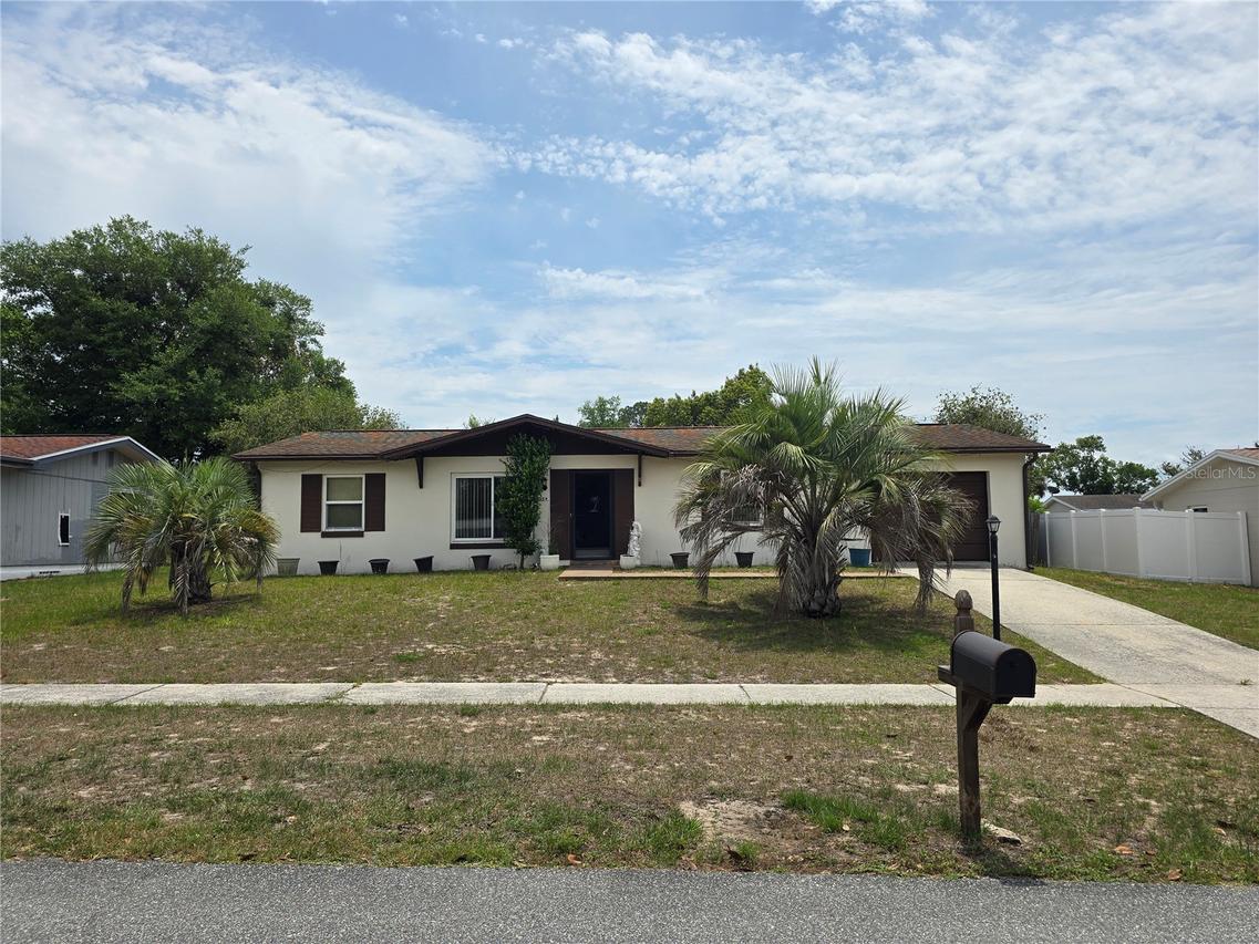 2154 W Devon Dr., Citrus Springs, FL 34434