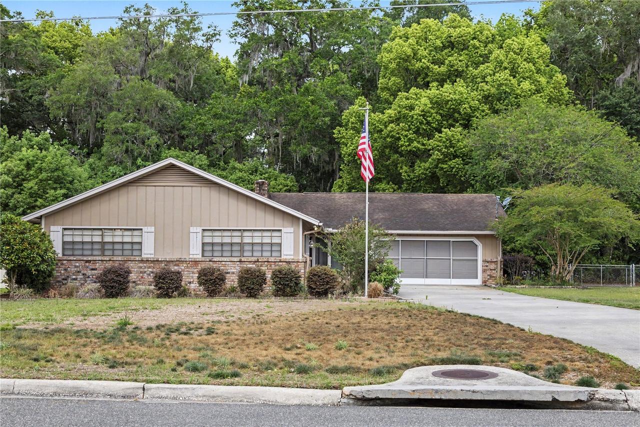 536 NE 40th Ave., Ocala, FL 34470