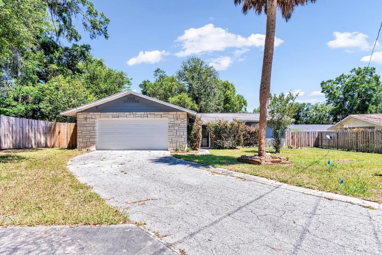 1709 NE 28th Pl., Ocala, FL 34470