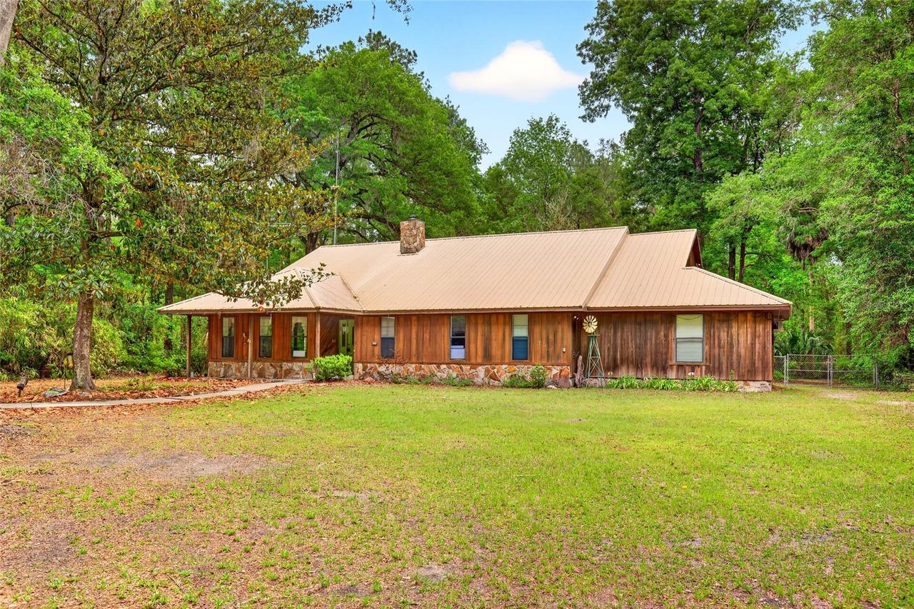 16555 N Highway 329, Reddick, FL 32686