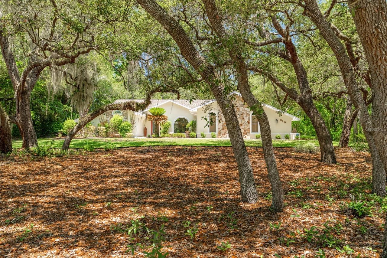 315 W Britain St., Hernando, FL 34442