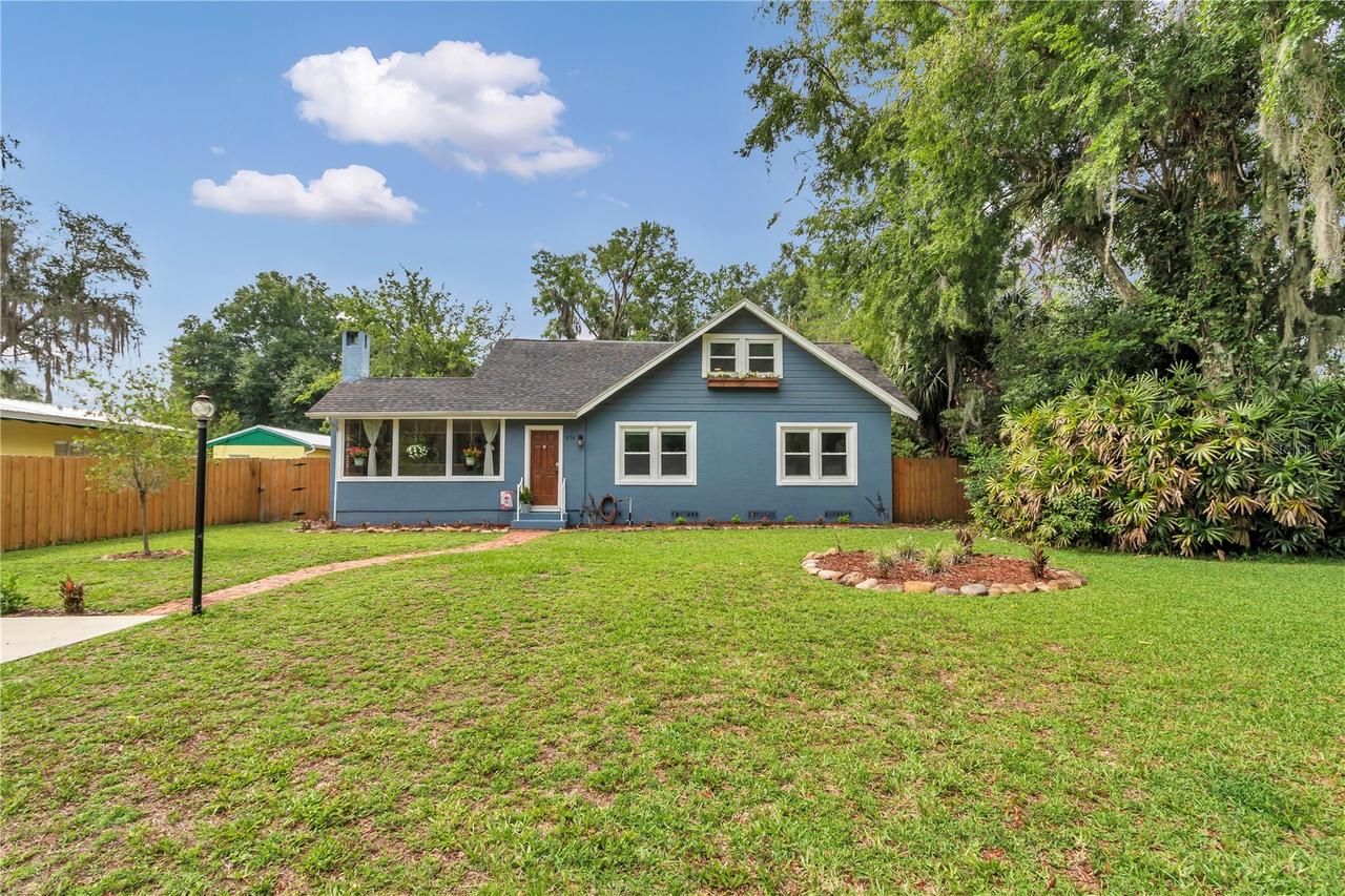 956 NE 5th St., Ocala, FL 34470