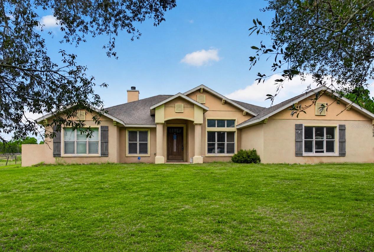 1098 NW 165th Court Rd., Dunnellon, FL 34432