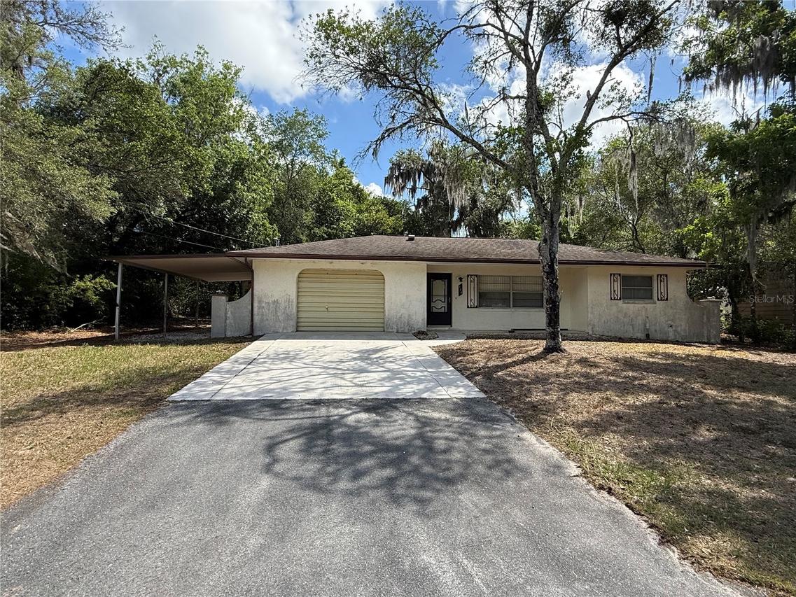129 N Lochshire Way, Inverness, FL 34450
