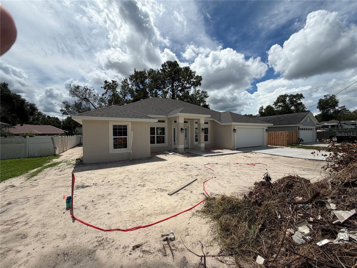 8744 SE 162nd St., Summerfield, FL 34491