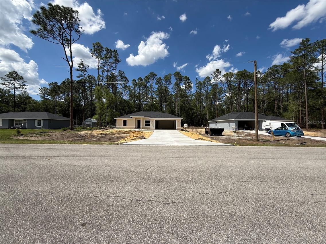 20411 SW 54th St., Dunnellon, FL 34431