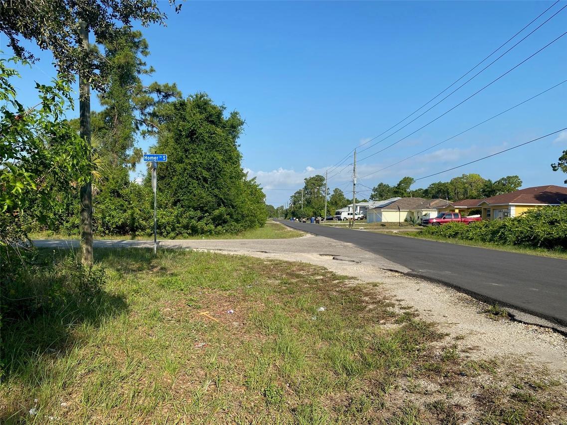 104 Homer Ave., Lehigh Acres, FL 33973