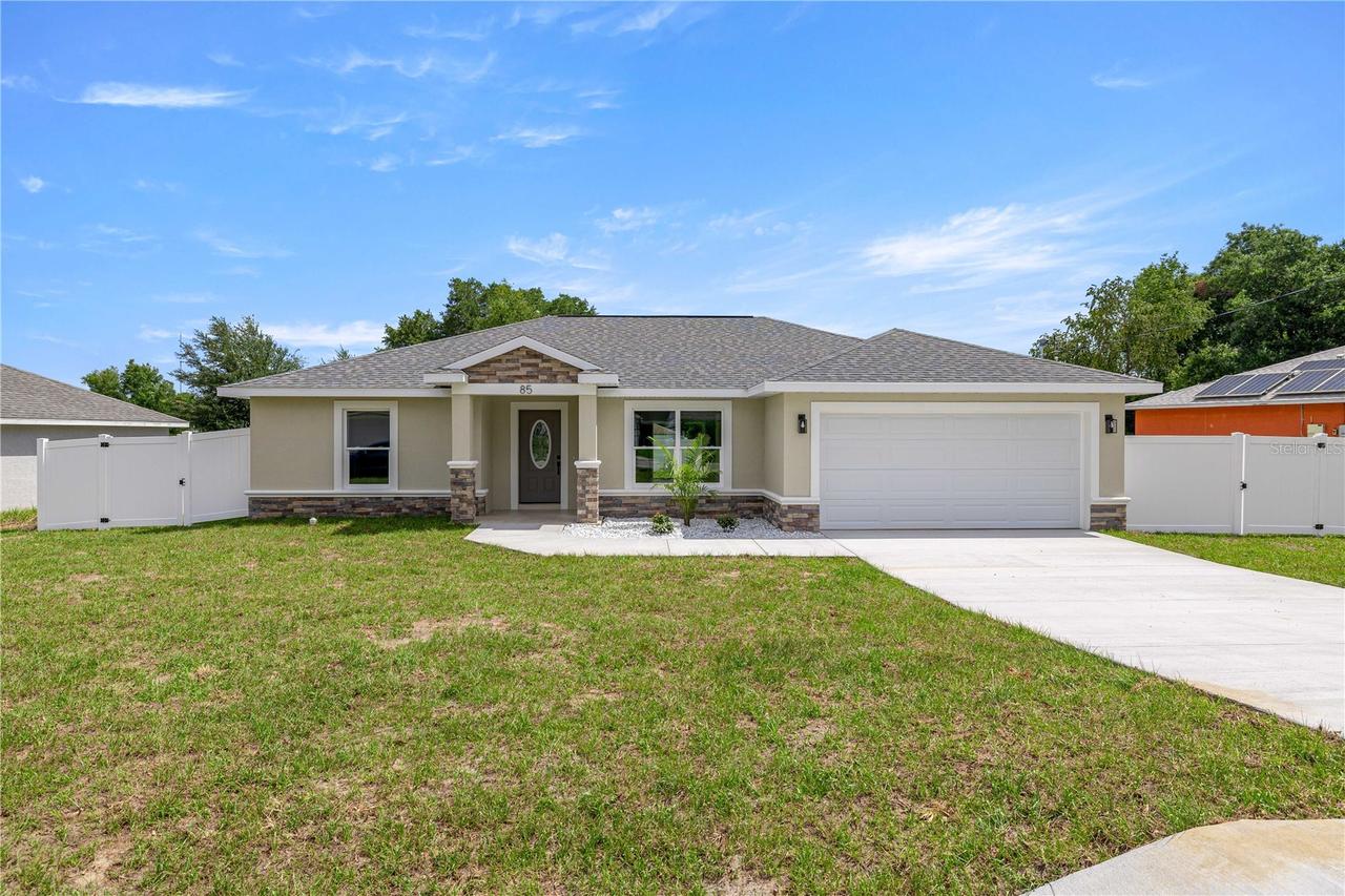 85 Juniper Loop Circle, Ocala, FL 34480