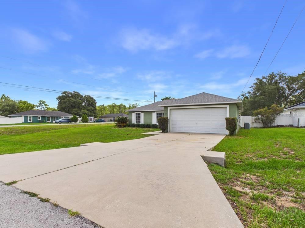 28 Hemlock Way, Ocala, FL 34472
