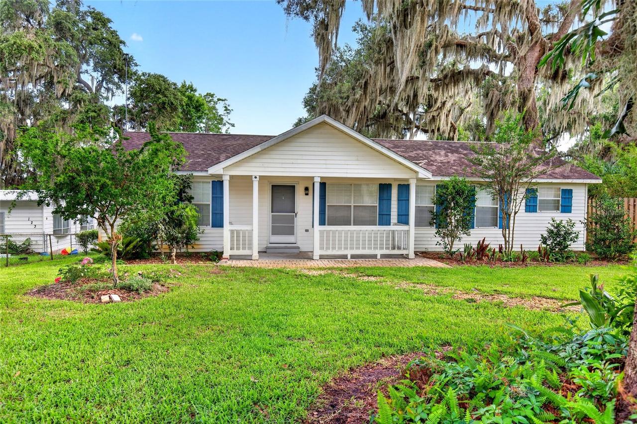 125 Ann St., Hawthorne, FL 32640