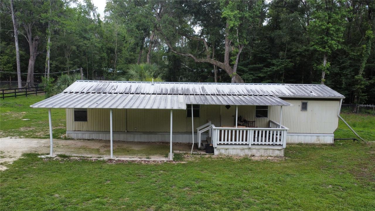 16945 NW 128th Ter., Reddick, FL 32686