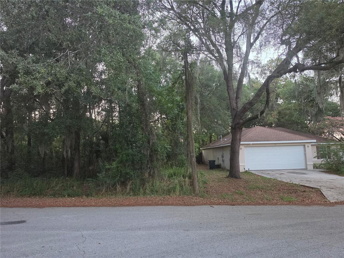 Pine Cir., Ocala, FL 34472