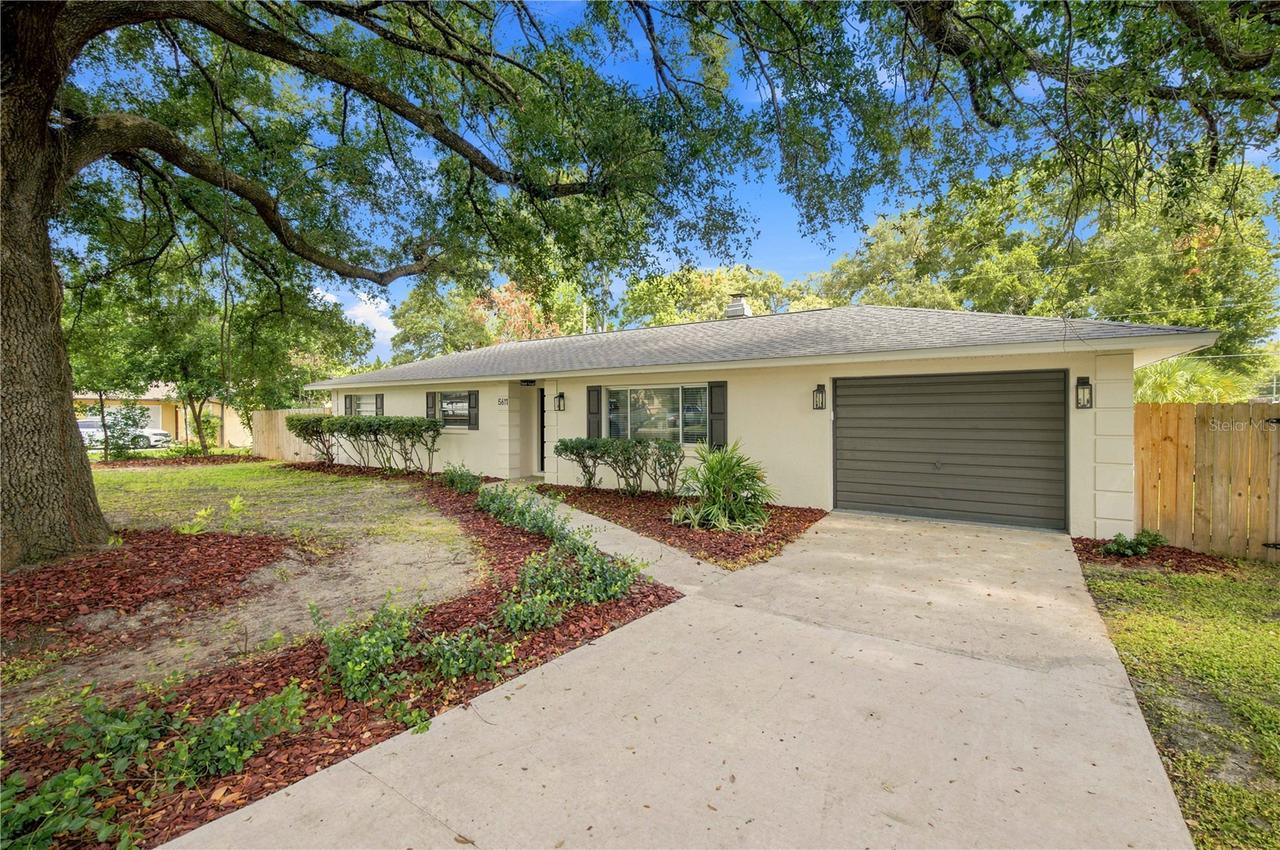 5611 NE 5th Pl., Ocala, FL 34470