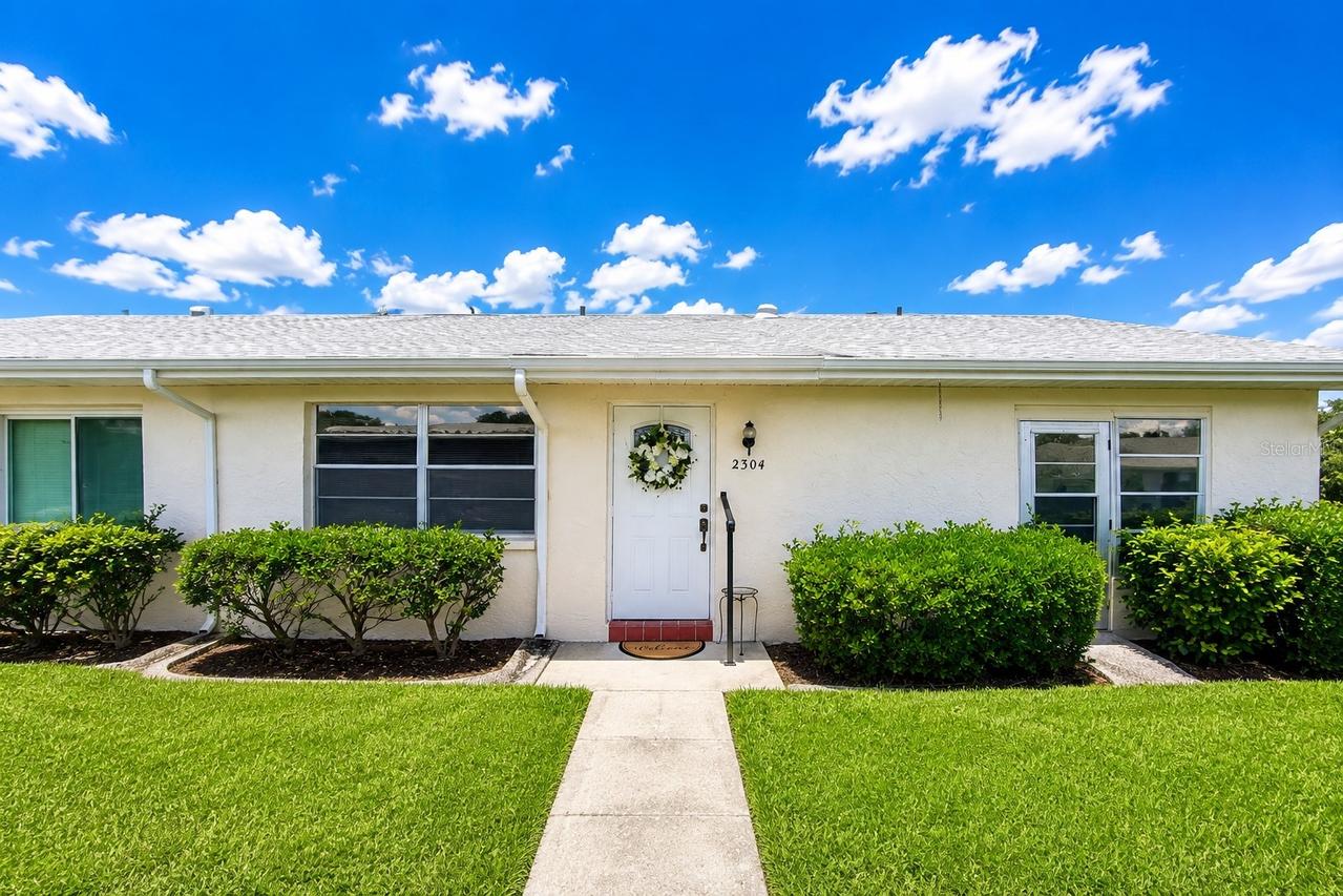 2304 Glenmore Cir. #327, Sun City Center, FL 33573