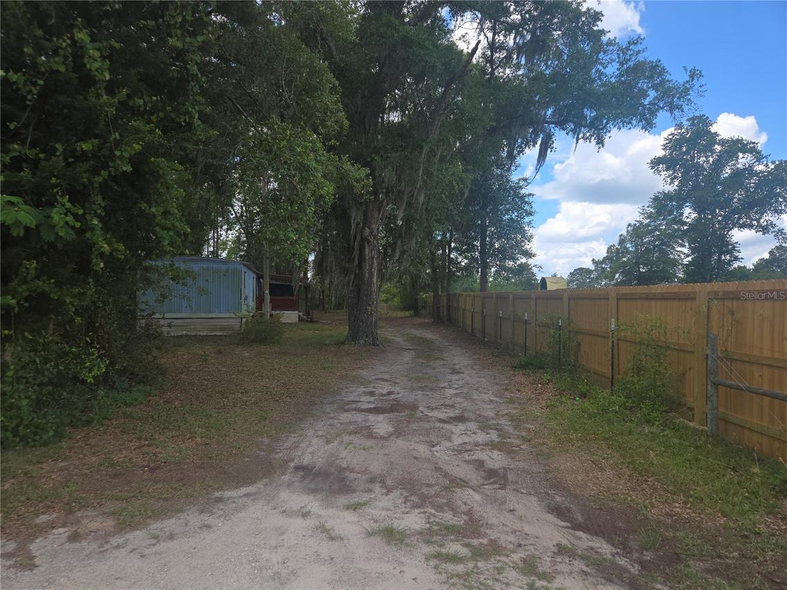 6090 NE 87 Ter., Bronson, FL 32621