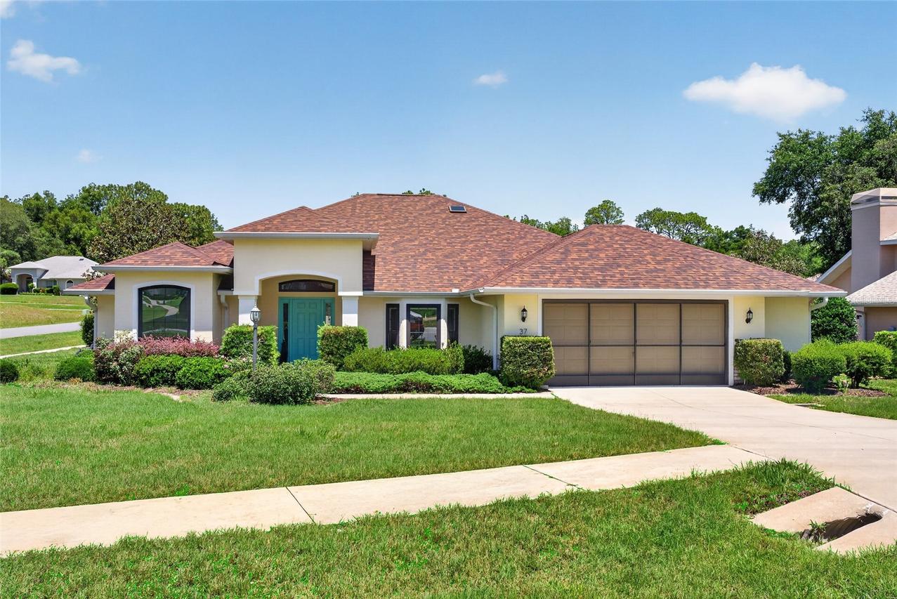 37 W Oak Branch Ct., Beverly Hills, FL 34465