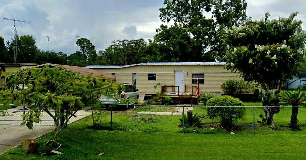 17921 NE 136th Ave., Waldo, FL 32694