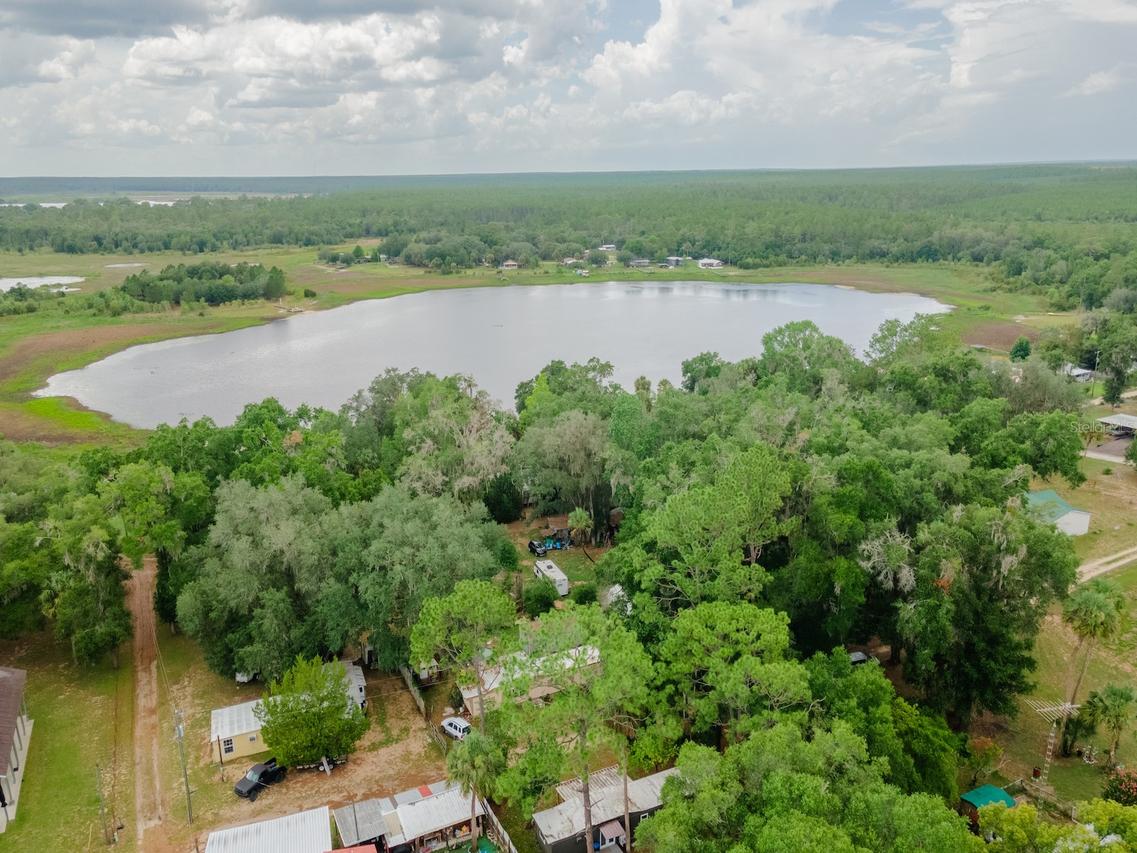 18811 NE 248 Ter., Fort Mc Coy, FL 32134