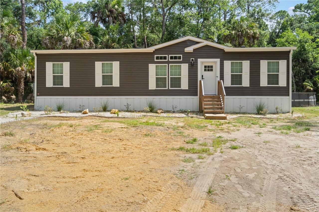 375 Sapp St., Inglis, FL 34449