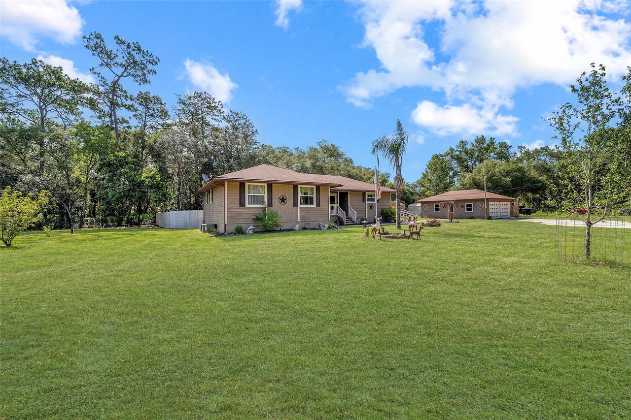 15755 SW 90th Ave., Dunnellon, FL 34432