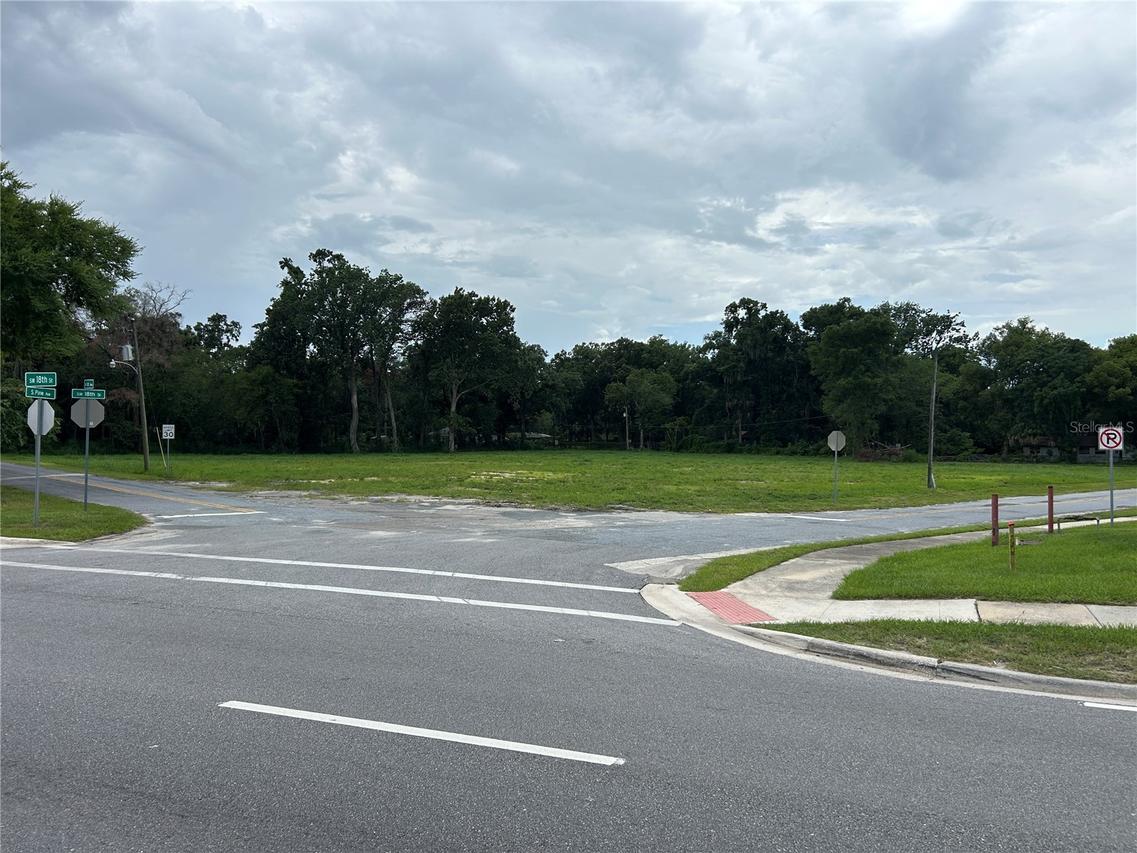 300 SW 18th St., Ocala, FL 34471