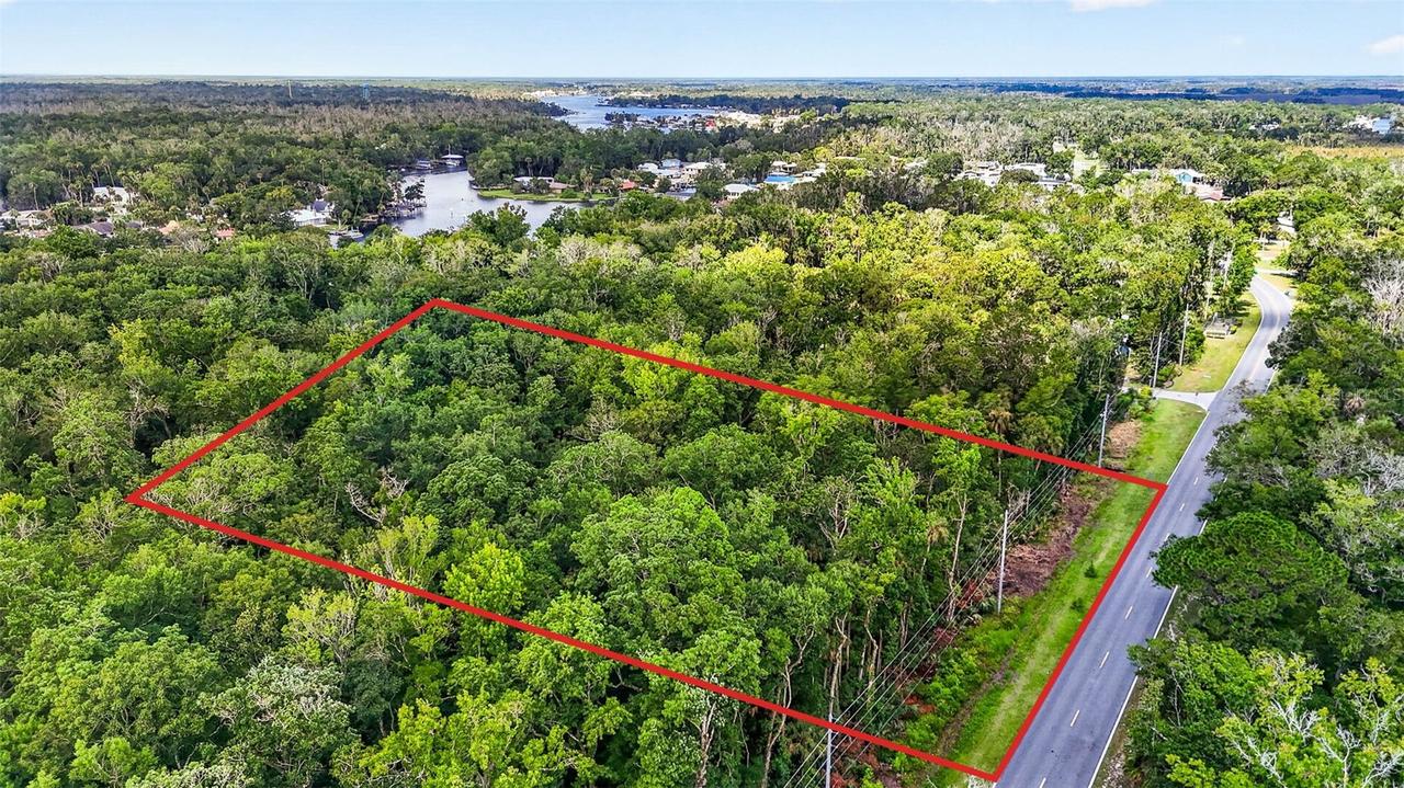 9647 W Fern Creek Ter., Homosassa, FL 34448