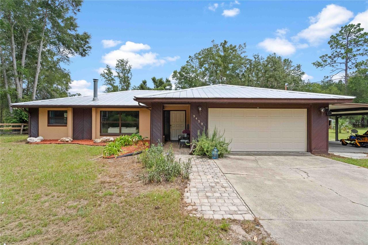 9459 N Eubanks Ter., Dunnellon, FL 34433