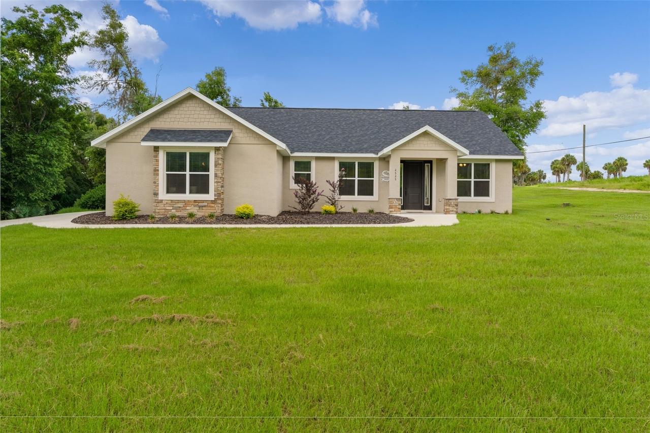 2525 SW 7th Ave., Ocala, FL 34471